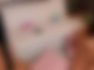 Orina-luxury's Live Sex Cam Show