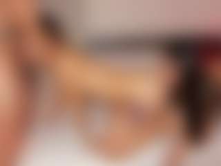 Live cam show with Orina-luxury - Brown Eyes on livesuperchat.net