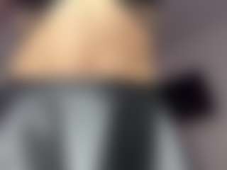 Live cam show with sofialopezzz - Green Eyes on WildCum