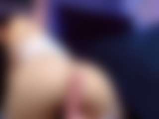 Stefhania-gill's Live Sex Cam Show
