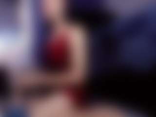 Live cam show with Stefhania-gill - Flat Chested on TeamSkeetLive