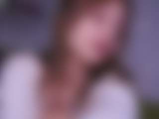 Live cam show with ameliamore - Flashing on fapnchat