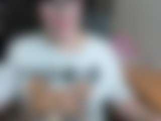 Live cam show with KamillaMoro - Cuckold on TeamSkeetLive