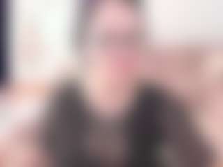 Live cam show with KamillaMoro - Domination on livesuperchat.net