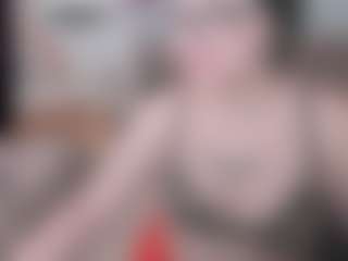 Live cam show with KamillaMoro - Pantyhose on SxyPornLive