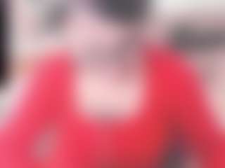 Live cam show with KamillaMoro - Smoke on Camsoda
