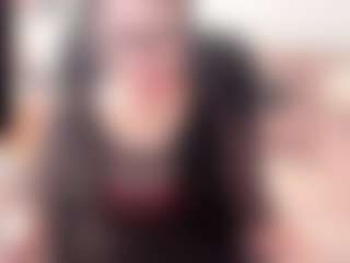 Live cam show with KamillaMoro - Pantyhose on fuklive.com