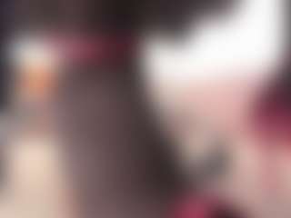 Live-camshow met KamillaMoro - Smoke op Camsoda