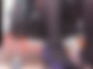 Live cam show with KamillaMoro - Middle Aged on liverealitysex.com