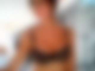 British Latina's Live Sex Cam Show