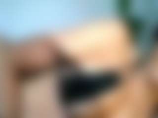 British Latina's Live Sex Cam Show