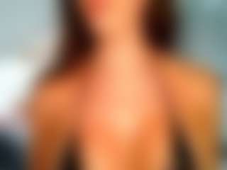 Live cam show with British Latina - Lingerie on nudelive.tv