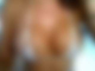 British Latina's Live Sex Cam Show