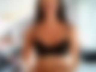 British Latina's Live Sex Cam Show