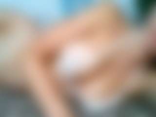 British Latina's Live Sex Cam Show