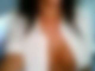 British Latina's Live Sex Cam Show