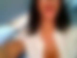 British Latina's Live Sex Cam Show