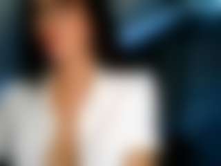 Live cam show with British Latina - Brown Eyes on Camsoda
