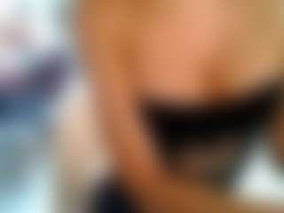 British Latina's Live Sex Cam Show