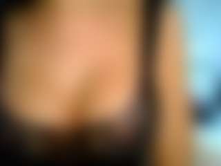 British Latina's Live Sex Cam Show