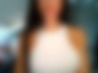 British Latina's Live Sex Cam Show