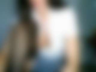 Live cam show with British Latina - Mature on Dare Cams