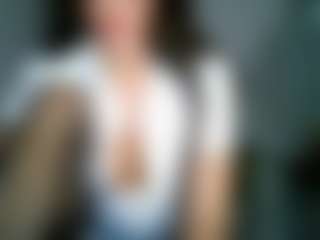 British Latina's Live Sex Cam Show