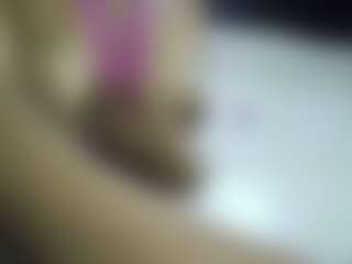 Live cam show with Adri_veryhot - New Toys on CamClone