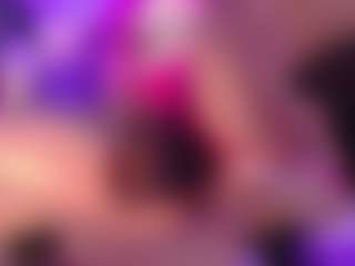 Live cam show with MelanyHolsen - Dp on PervPlay.com