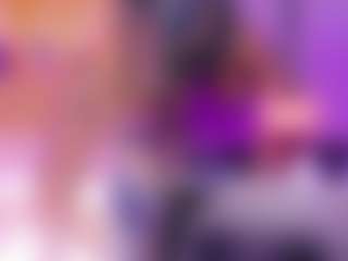 Live cam show with MelanyHolsen - Cute on StripNow