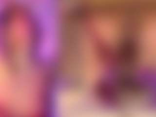 Live cam show with MelanyHolsen - Smoking on sexylive.show