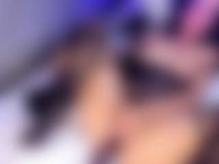 MelanyHolsen's Live Sex Cam Show