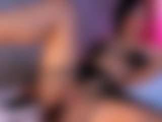 MelanyHolsen's Live Sex Cam Show