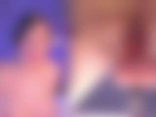 Live cam show with MelanyHolsen - Lovense on CamClone