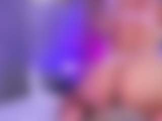 MelanyHolsen's Live Sex Cam Show