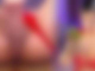 Live cam show with MelanyHolsen - Brown Eyes on studioflirtlive.com