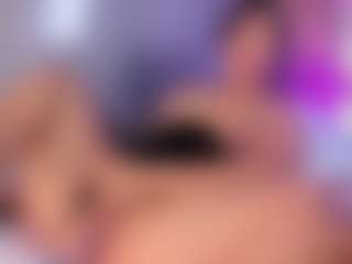 MelanyHolsen's Live Sex Cam Show