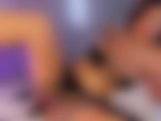 MelanyHolsen's Live Sex Cam Show