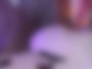 MelanyHolsen's Live Sex Cam Show