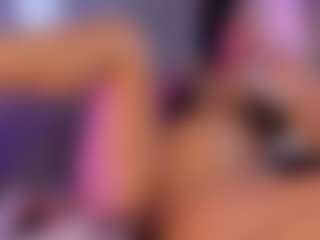 MelanyHolsen's Live Sex Cam Show