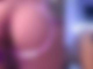 MelanyHolsen's Live Sex Cam Show