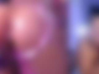 Live cam show with MelanyHolsen - Brown Eyes on Camsoda