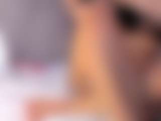 MelanyHolsen's Live Sex Cam Show