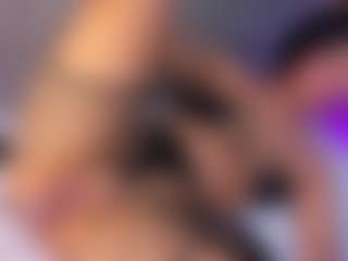 MelanyHolsen's Live Sex Cam Show