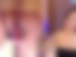 Live cam show with MelanyHolsen - Facial on liverealitysex.com