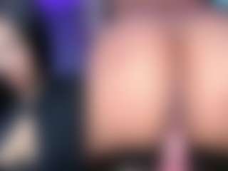 MelanyHolsen's Live Sex Cam Show