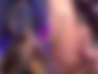 Live cam show with MelanyHolsen - Control on madthumbs
