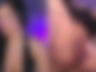 Live cam show with MelanyHolsen - Tattoos on livesuperchat.net