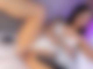 MelanyHolsen's Live Sex Cam Show