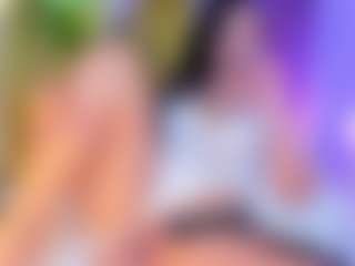 Live cam show with MelanyHolsen - Striptease Teen (18+) on Mixed Magazine Live